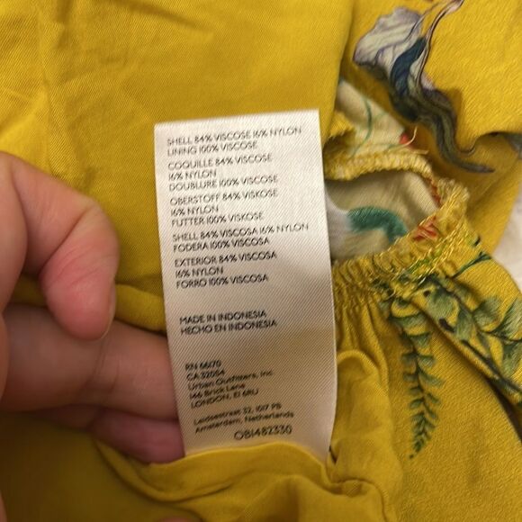 Anthropologie - Maeve Floral-Wrap Mini Dress - Picture 7 of 7